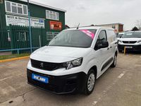 Used Peugeot Partner Premium 100 HP (73 kW) 2023 White MPV