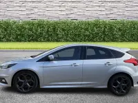 Używany Ford Focus ST 250 KM (183 kW) 2016 Srebrny Hatchback
