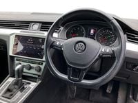 Used VW Passat Business 125 HP (91 kW) 2018 Grey Estate