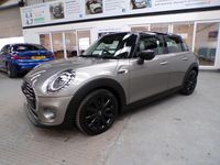 Used Mini Cooper Classic 2019 Silver Hatchback