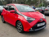Begagnad Toyota Aygo X-plore 2018 Röd Halvkombi