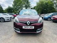Used Renault Scénic III Dynamique 110 HP (80 kW) 2013 Red MPV
