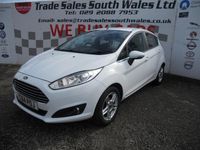 Used Ford Fiesta Zetec 82 HP (60 kW) 2014 White Hatchback