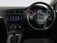 used VW Golf VII F 1.4 SE NAVIGATION TSI BLUEMOTION TECHNOLOGY 5d 124 BHP Hatchback