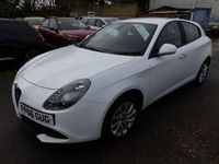 Used Alfa Romeo Giulietta 150 HP (110 kW) 2016 White Hatchback