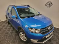 Used Dacia Sandero Lauréate 90 HP (66 kW) 2016 Blue Hatchback
