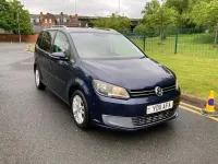 Usado VW Touran SE 140 HP (102 kW) 2011 Azul Monovolume
