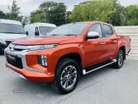 Used Mitsubishi L200 Warrior 150 HP (110 kW) 2020 Orange Pickup