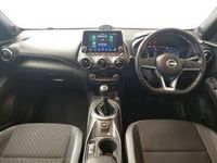Used Nissan Juke N-Connecta 114 HP (83 kW) 2023 Grey SUV