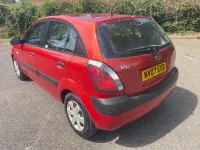 Used Kia Rio 97 HP (71 kW) 2007 Red Hatchback