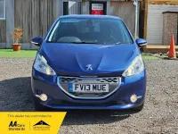 Used Peugeot 208 Allure 70 HP (51 kW) 2013 Blue Hatchback