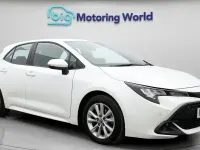 Used Toyota Corolla 140 HP (102 kW) 2023 White Hatchback