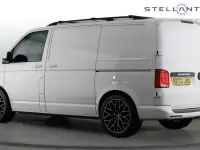 Used VW Transporter Highline 148 HP (108 kW) 2022 White Van