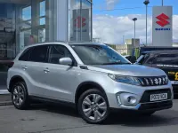 Gebraucht Suzuki Vitara SZ-T 129 PS (94 kW) 2023 Silber SUV