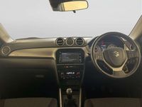 Used Suzuki Vitara SZ-T 111 HP (81 kW) 2018 White SUV