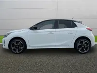 Used Vauxhall Corsa 100 HP (73 kW) 2024 White Hatchback