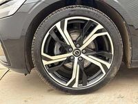 Used Volvo V60 Ultra 197 HP (144 kW) 2025 Estate