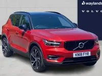 Used Volvo XC40 247 HP (181 kW) 2018 Red SUV