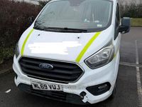 Used Ford Transit Custom Limited 130 HP (95 kW) 2019 White Van