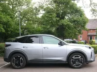 Used Peugeot e-3008 Allure 152 kW (207 HP) 2025 Grey SUV