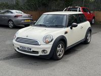 Used Mini ONE Hatch 95 HP (69 kW) 2010 White Hatchback