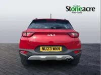 Used Kia Stonic 99 HP (72 kW) 2023 Red SUV