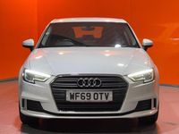 Used Audi A3 Sportback Sport 116 HP (85 kW) 2019 White Hatchback