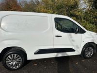 Used Peugeot Partner 131 HP (96 kW) 2022 White MPV