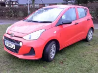 Used Hyundai i10 67 HP (49 kW) 2018 Red Hatchback