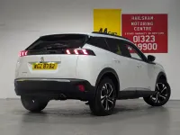 Used Peugeot 2008 Allure Premium 110 HP (80 kW) 2022 White SUV