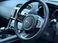 Used Jaguar F-Pace R-Sport 180 HP (132 kW) 2018 White SUV