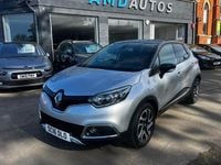Usado Renault Captur Signature 90 HP (66 kW) 2016 Prateado SUV