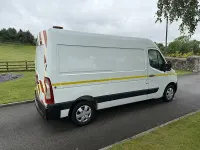 Used Vauxhall Movano 130 HP (95 kW) 2017 White MPV
