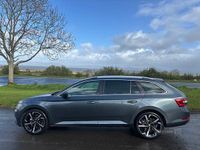 Usado Skoda Superb SE L Executive 150 CV (110 kW) 2017 Gris Familiar