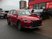 New MG ZS SE 196 HP (144 kW) 2025 Black SUV