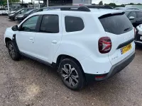 Used Dacia Duster Journey 90 HP (66 kW) 2023 White SUV