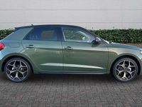 Begagnad Audi A1 Black Edition 2025 Grön SUV