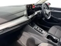 Begagnad VW Golf VIII Match 147 HK (108 kW) 2026 Grå Halvkombi