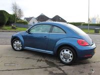 Używany VW Beetle Design 150 KM (110 kW) 2016 Niebieski Hatchback