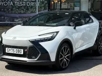 Used Toyota C-HR Premium 197 HP (144 kW) 2025 White SUV