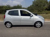 Used Hyundai i10 Style 83 HP (61 kW) 2013 Silver Hatchback