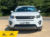 Used Land Rover Discovery 5 SE 2017 White SUV