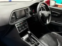 Usado Seat Leon XCELLENCE 184 CV (135 kW) 2016 Rojo Utilitario