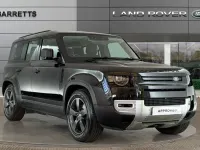 Used Land Rover Defender SE 300 HP (220 kW) 2020 Black SUV