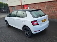 Usado Skoda Fabia Colour Edition 95 HP (69 kW) 2021 Branco Citadino