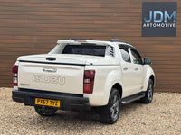 Usado Isuzu D-Max 2017 Branco Pickup