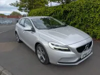 Used Volvo V40 Momentum 122 HP (89 kW) 2016 Silver Hatchback