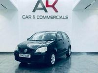 Begagnad VW Polo S 65 HK (47 kW) 2007 Svart Halvkombi