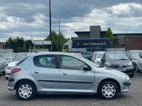 Used Peugeot 206 68 HP (50 kW) 2004 Silver Hatchback