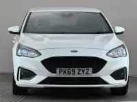 Used Ford Focus ST-Line X 125 HP (91 kW) 2019 White Hatchback